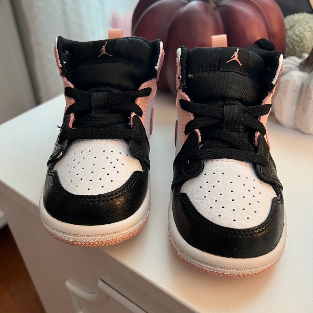 Toddler Jordan 1s